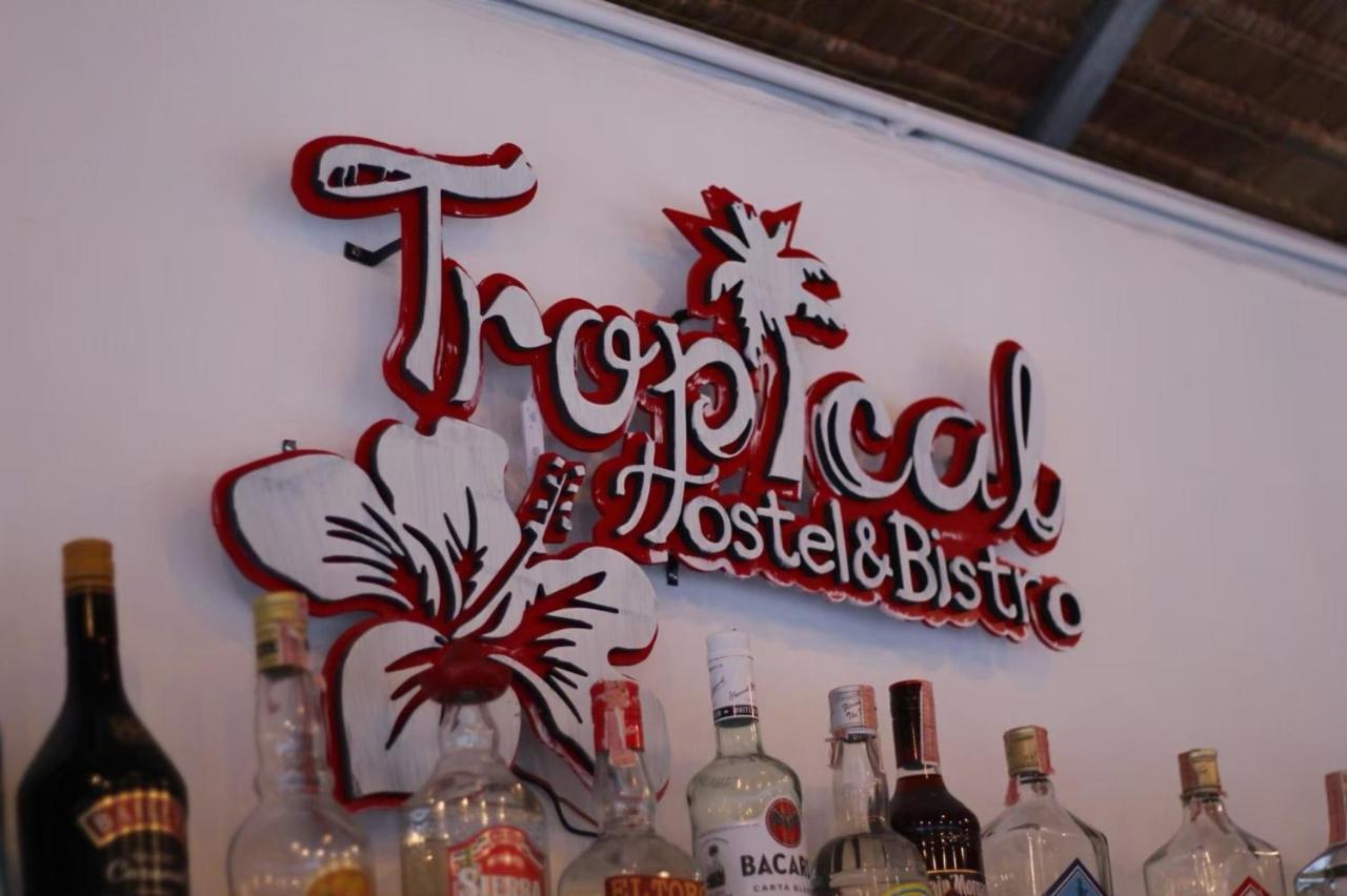 Tropical Hostel Koh Phayam Luaran gambar